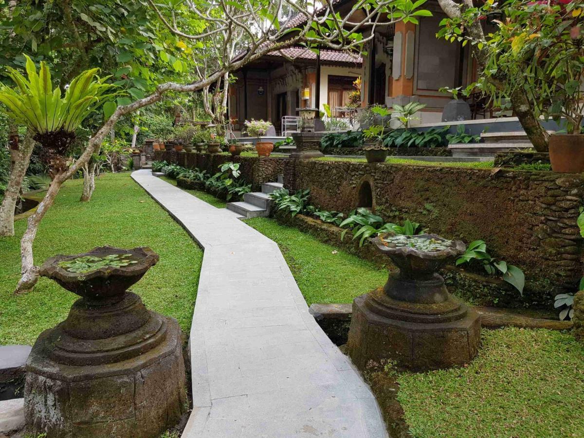Nick's pensión Hotel Ubud Exterior foto